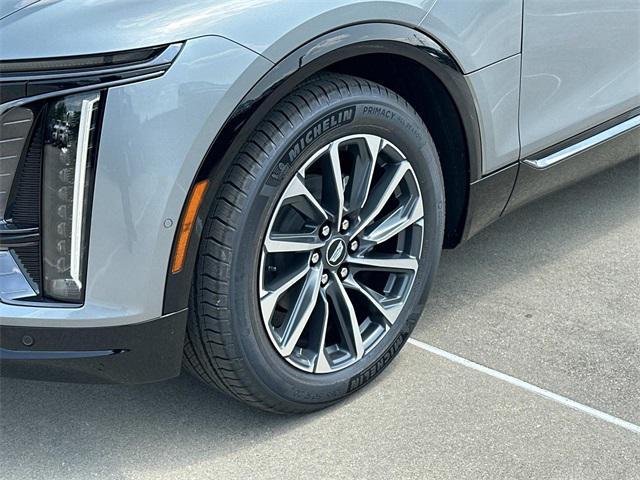 new 2025 Cadillac LYRIQ car, priced at $71,685