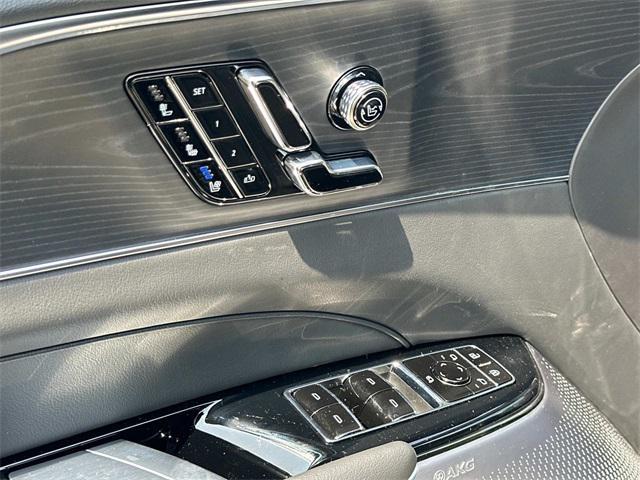 new 2025 Cadillac LYRIQ car, priced at $71,685