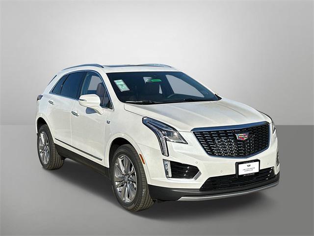 new 2025 Cadillac XT5 car, priced at $57,660