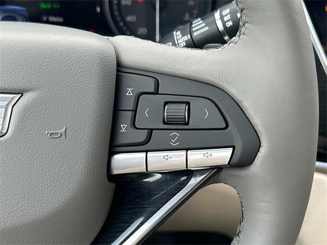 new 2025 Cadillac XT6 car, priced at $69,540