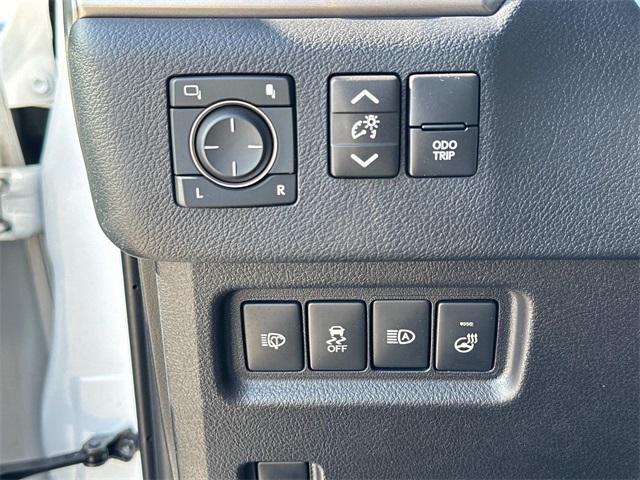 used 2023 Lexus GX 460 car, priced at $55,250