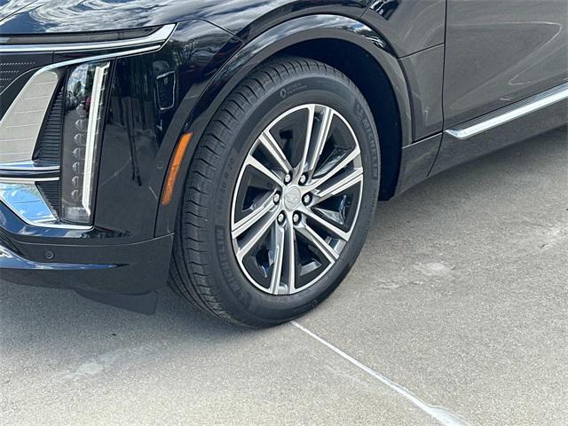 new 2025 Cadillac LYRIQ car, priced at $64,640