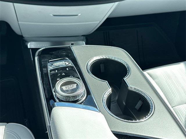 new 2025 Cadillac LYRIQ car, priced at $64,640