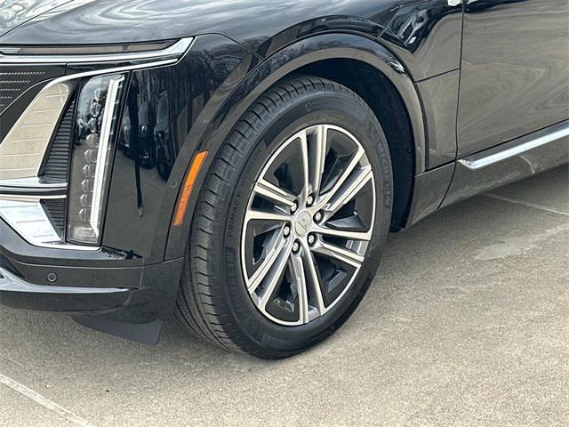 new 2025 Cadillac LYRIQ car, priced at $64,115