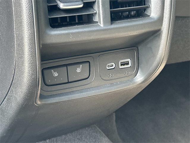 used 2022 Cadillac XT4 car, priced at $32,250