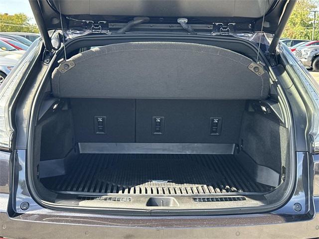 used 2022 Cadillac XT4 car, priced at $32,250