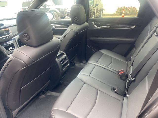 used 2023 Cadillac XT5 car, priced at $40,500