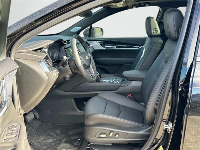 new 2025 Cadillac XT5 car, priced at $60,164