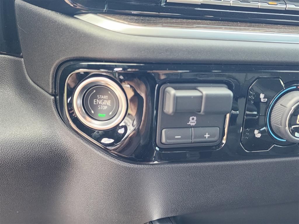 new 2025 Chevrolet Silverado 1500 car