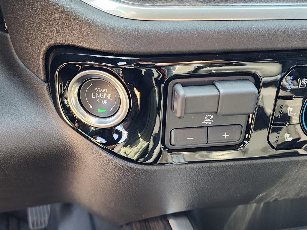new 2025 Chevrolet Silverado 1500 car, priced at $69,769