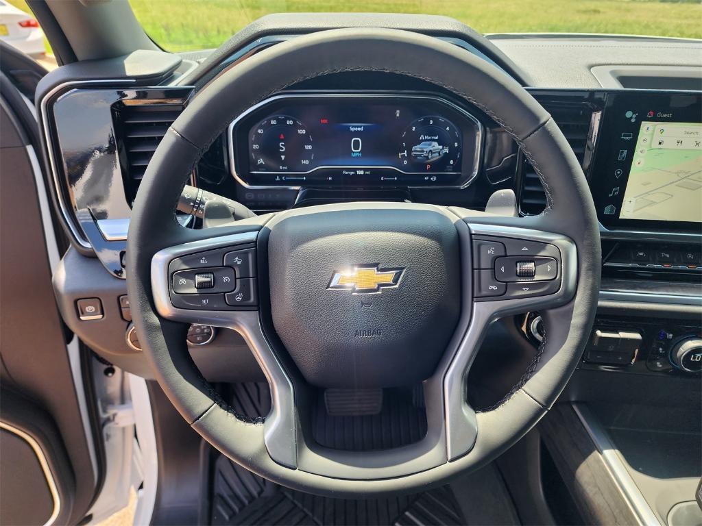 new 2025 Chevrolet Silverado 1500 car, priced at $70,029