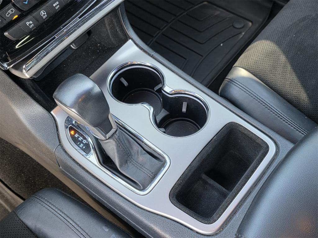 used 2021 Jeep Grand Cherokee car, priced at $22,987
