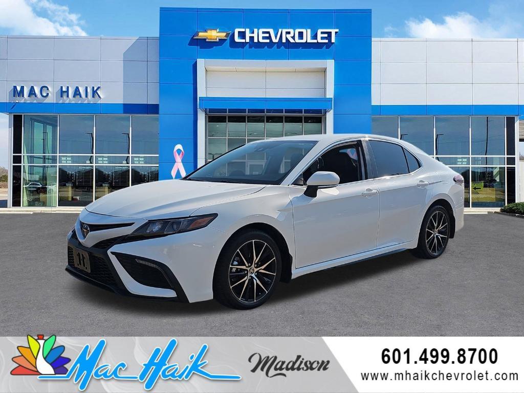 used 2024 Toyota Camry car, priced at $29,918