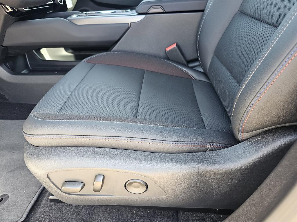 new 2025 Chevrolet Equinox EV car, priced at $48,084
