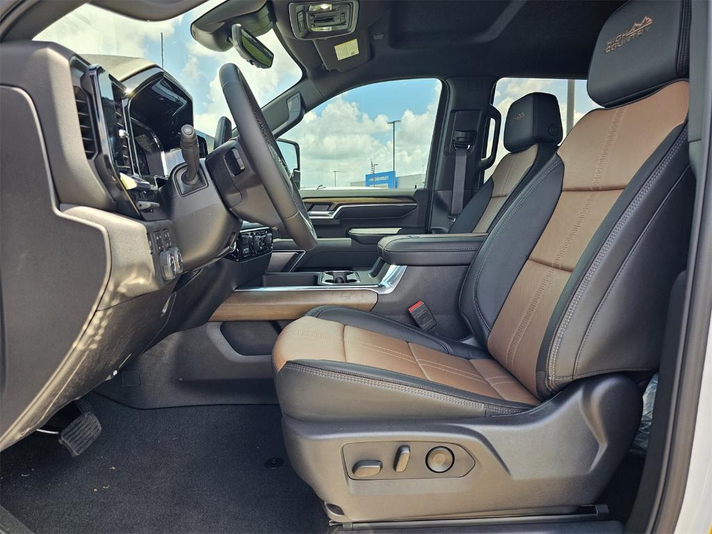 new 2025 Chevrolet Silverado 2500 car, priced at $85,545
