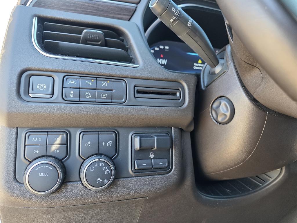 used 2023 Chevrolet Suburban car, priced at $59,876