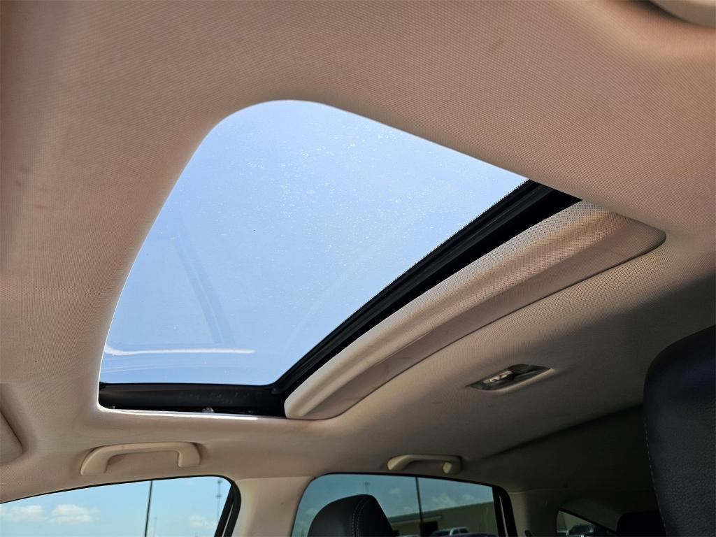 used 2015 Honda CR-V car, priced at $16,107