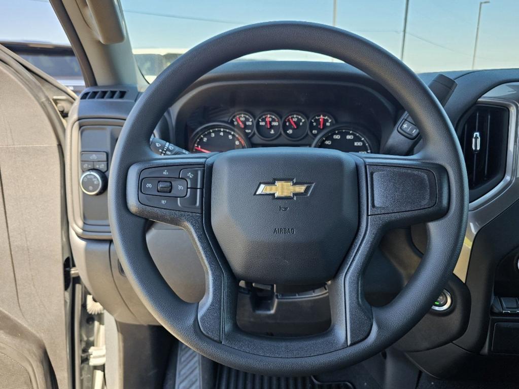 new 2024 Chevrolet Silverado 1500 car, priced at $47,640