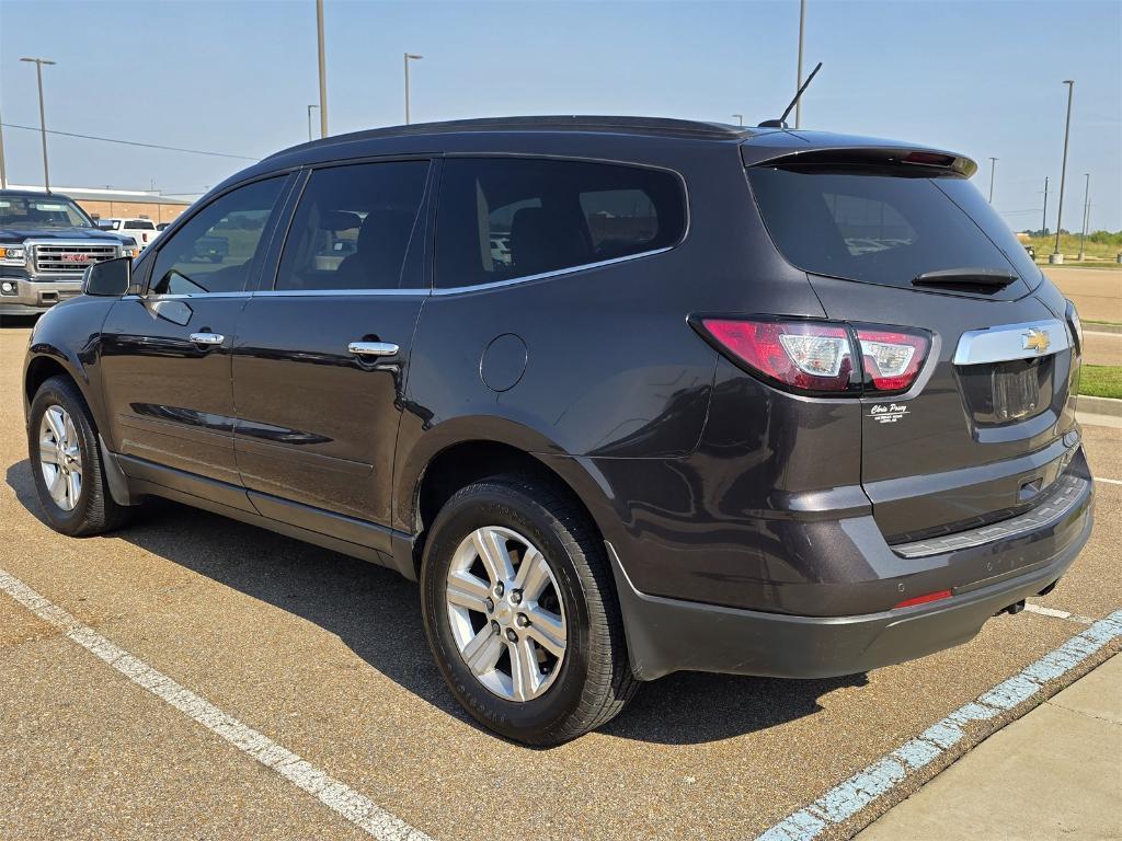 used 2014 Chevrolet Traverse car, priced at $9,300