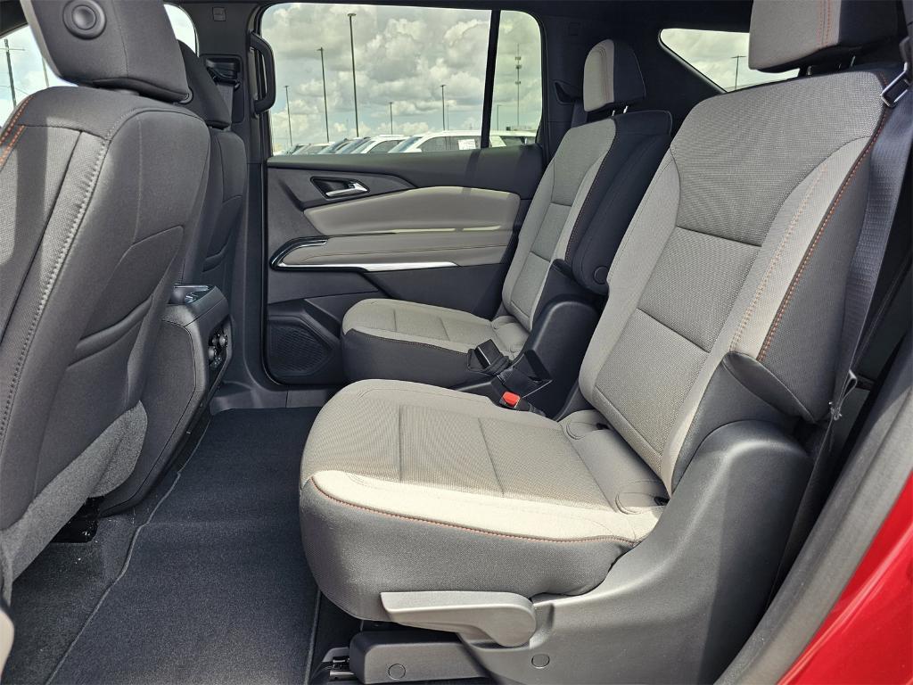 new 2025 Chevrolet Traverse car, priced at $41,190