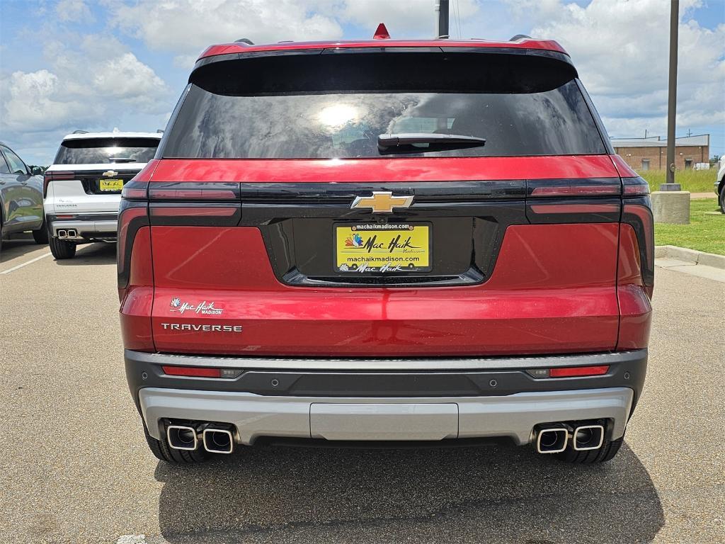 new 2025 Chevrolet Traverse car, priced at $41,190