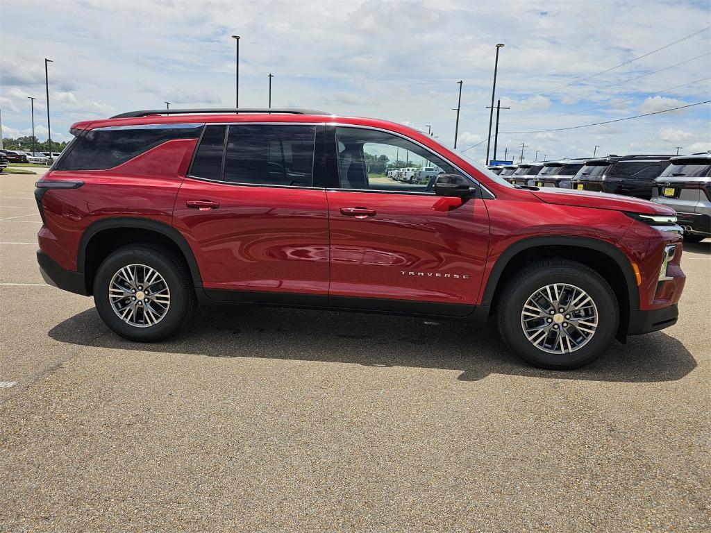new 2025 Chevrolet Traverse car, priced at $41,190
