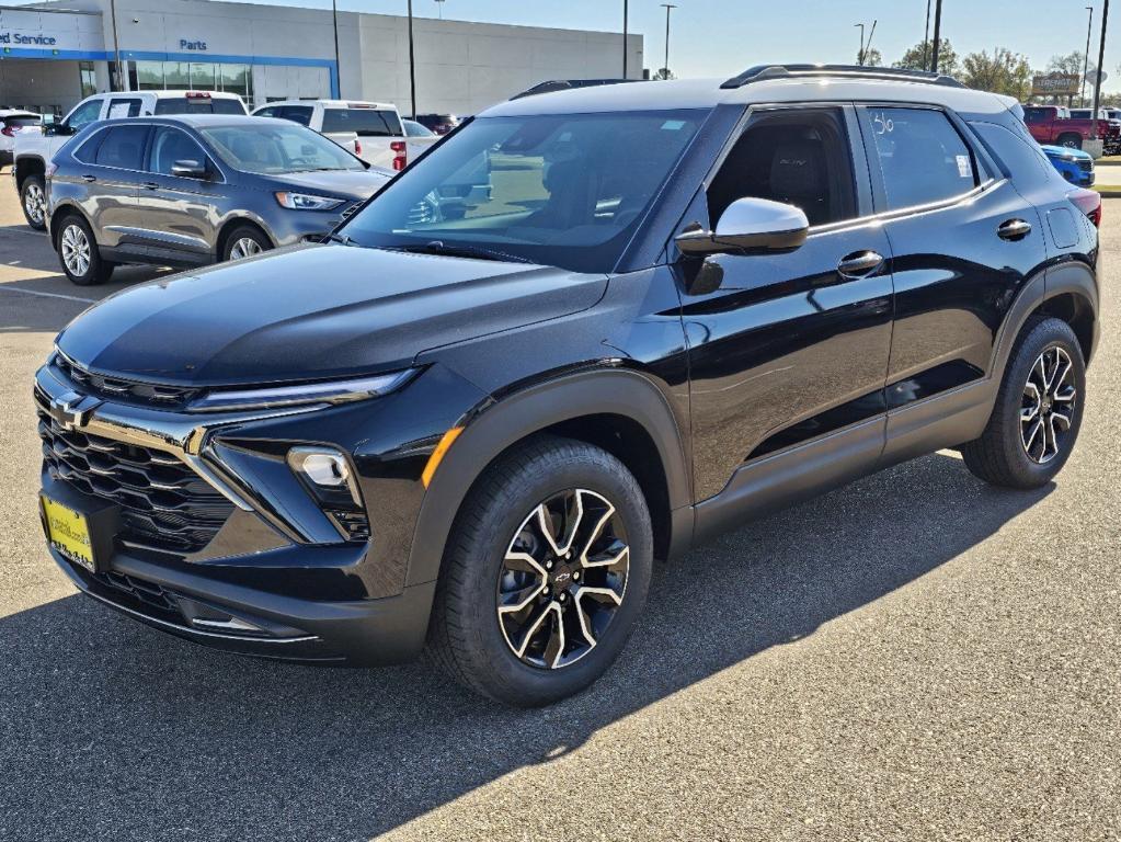 new 2025 Chevrolet TrailBlazer car, priced at $31,580