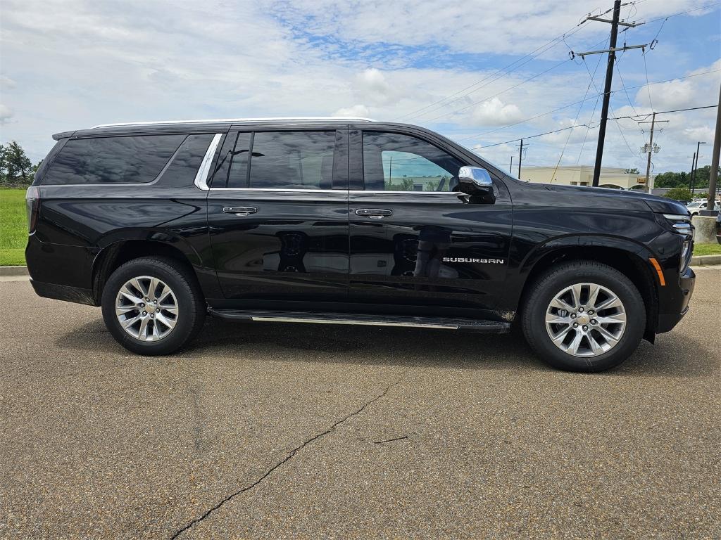 new 2025 Chevrolet Suburban car, priced at $83,109