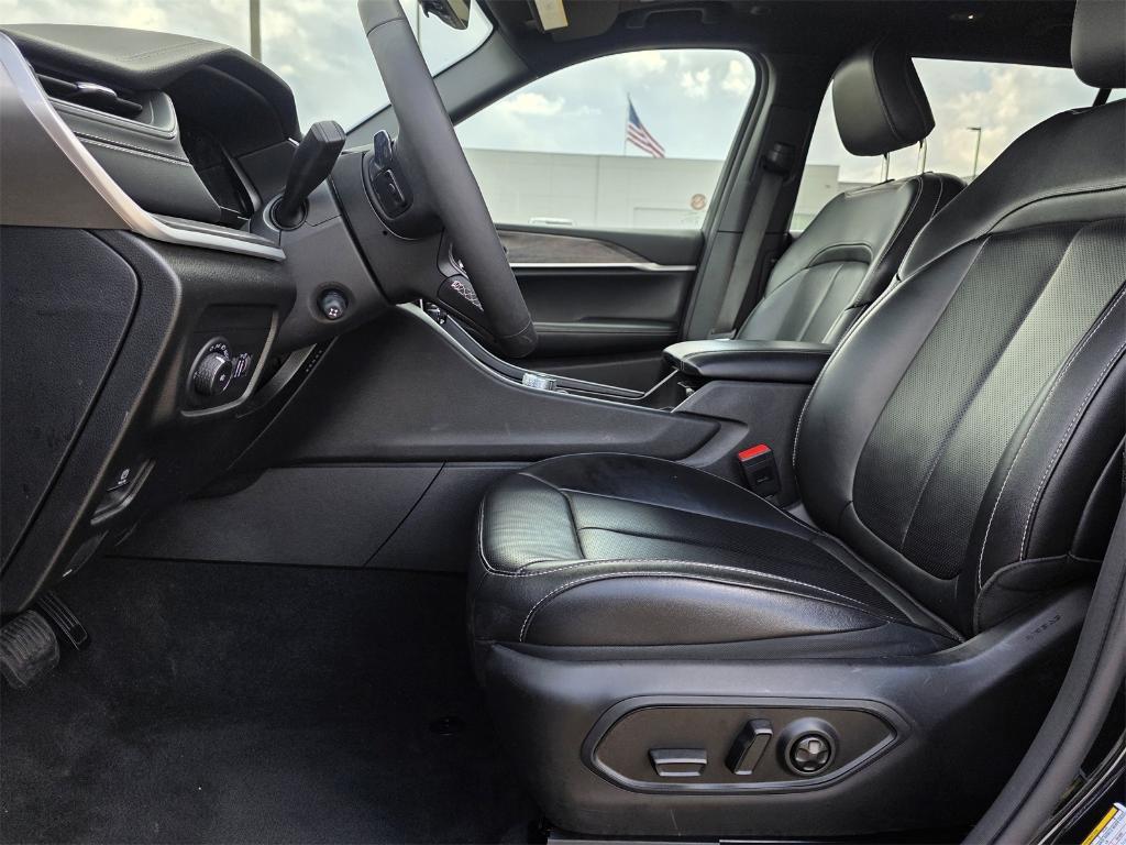 used 2024 Jeep Grand Cherokee L car, priced at $37,654