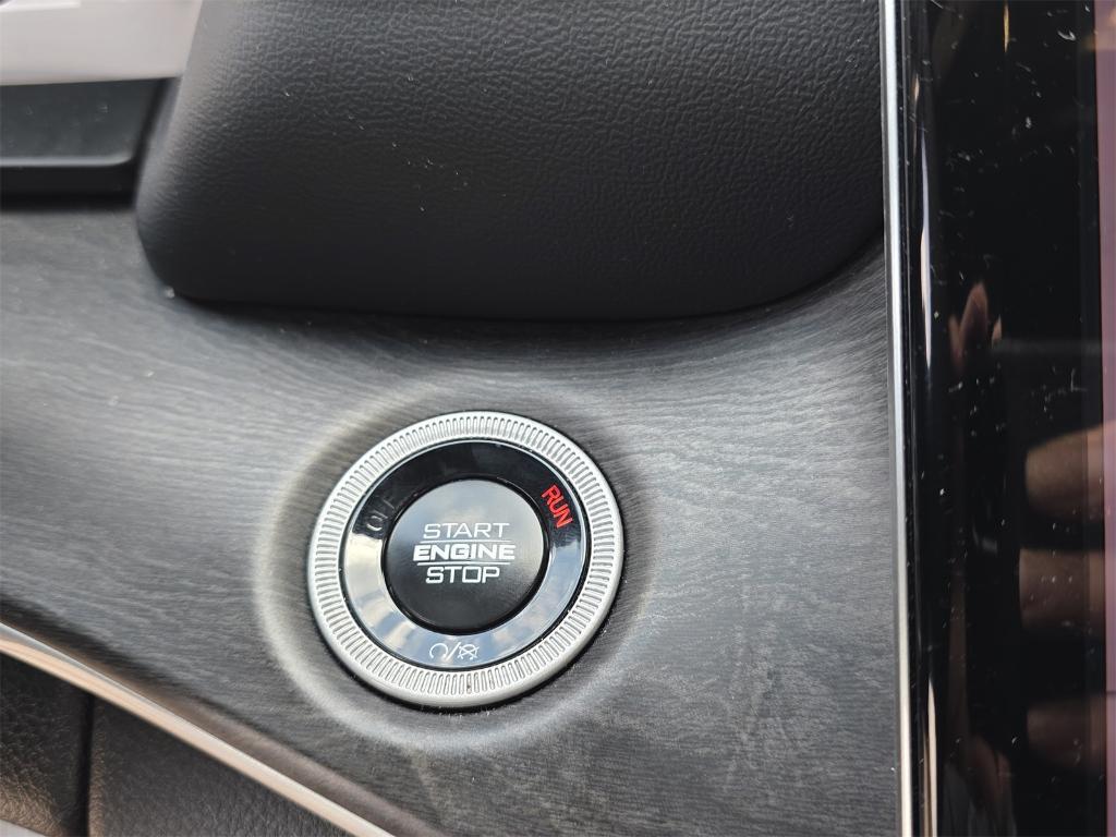 used 2024 Jeep Grand Cherokee L car, priced at $37,654