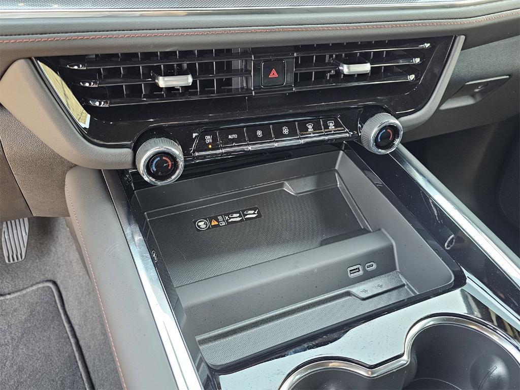 new 2025 Chevrolet Tahoe car, priced at $74,089