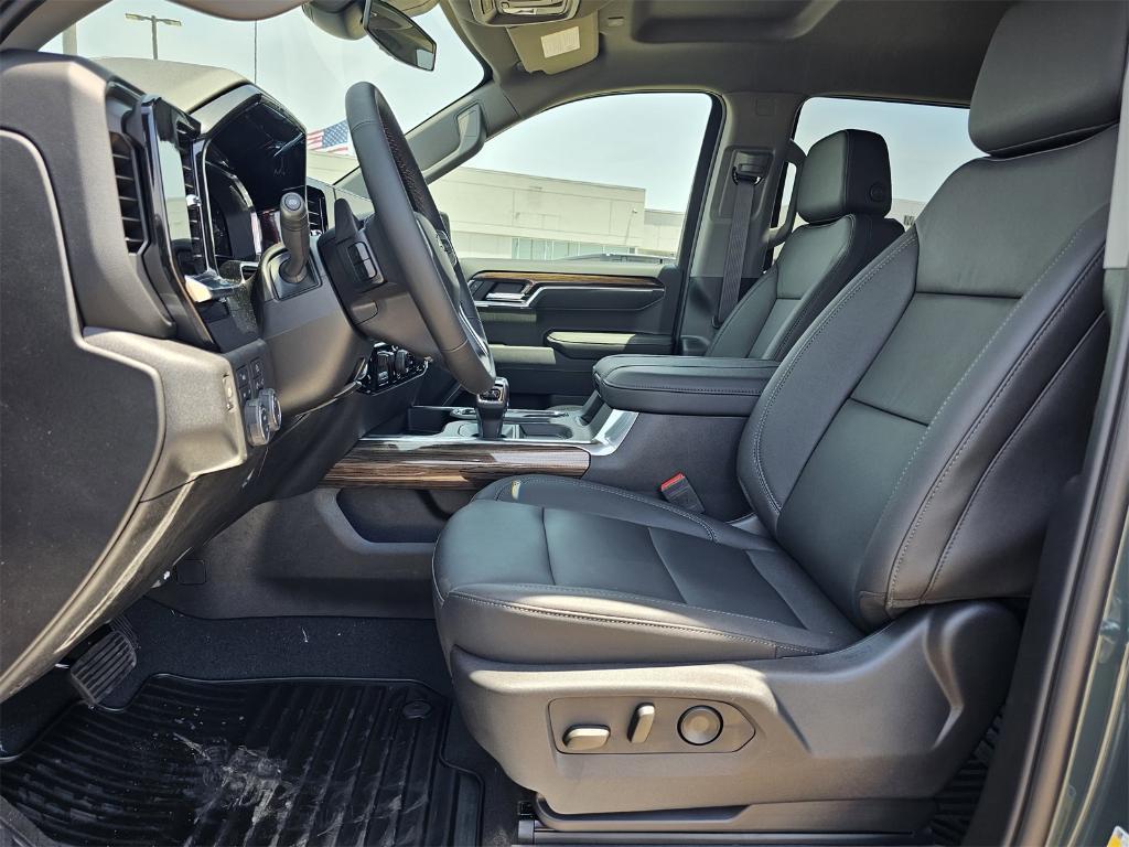 new 2025 Chevrolet Silverado 1500 car, priced at $64,284