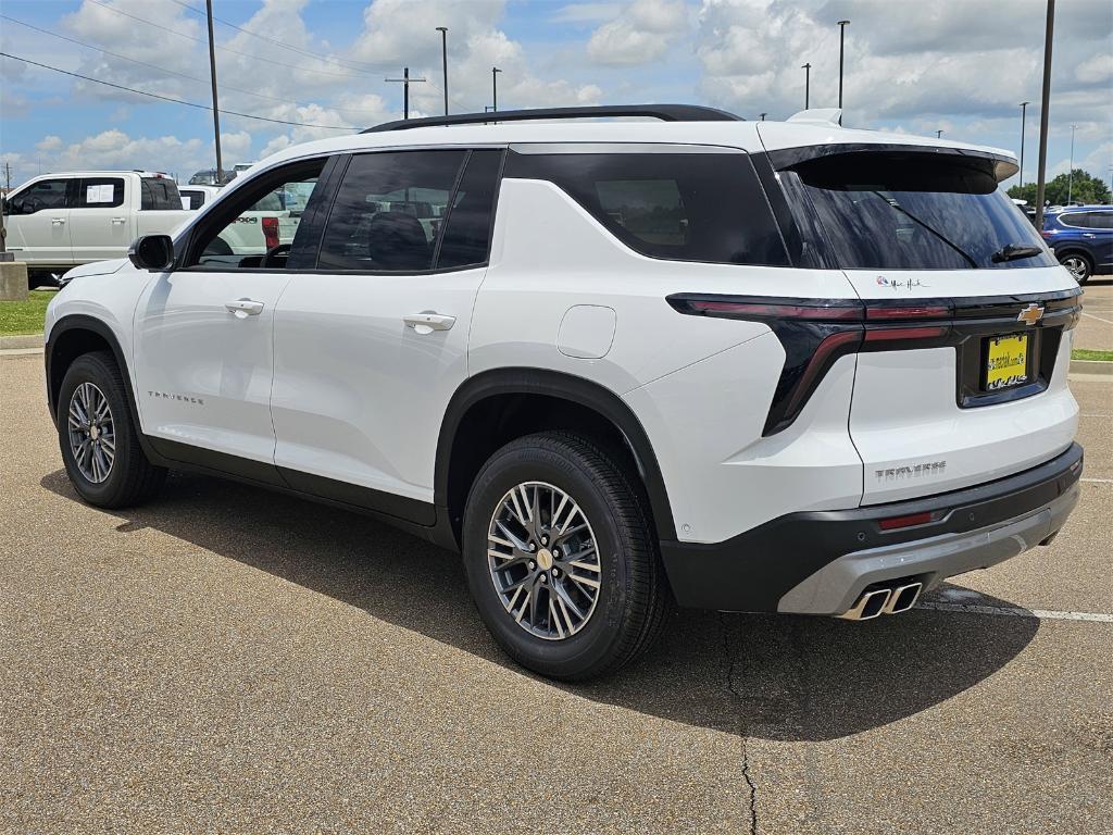 new 2025 Chevrolet Traverse car, priced at $44,430