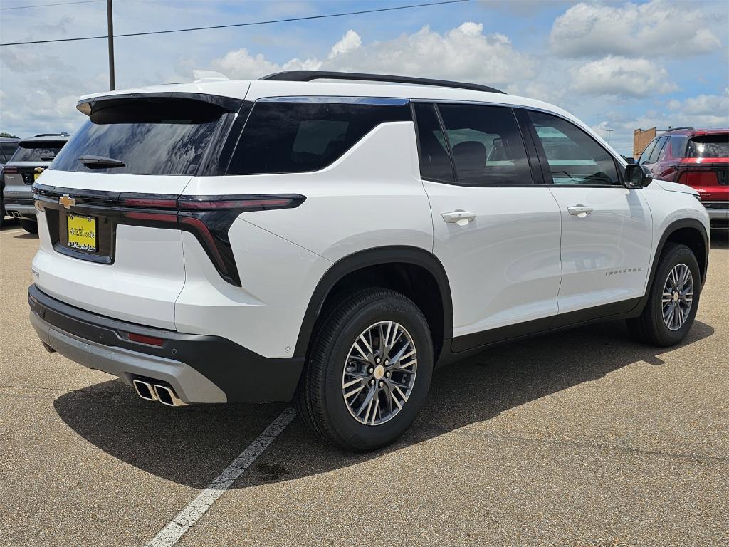 new 2025 Chevrolet Traverse car, priced at $44,430