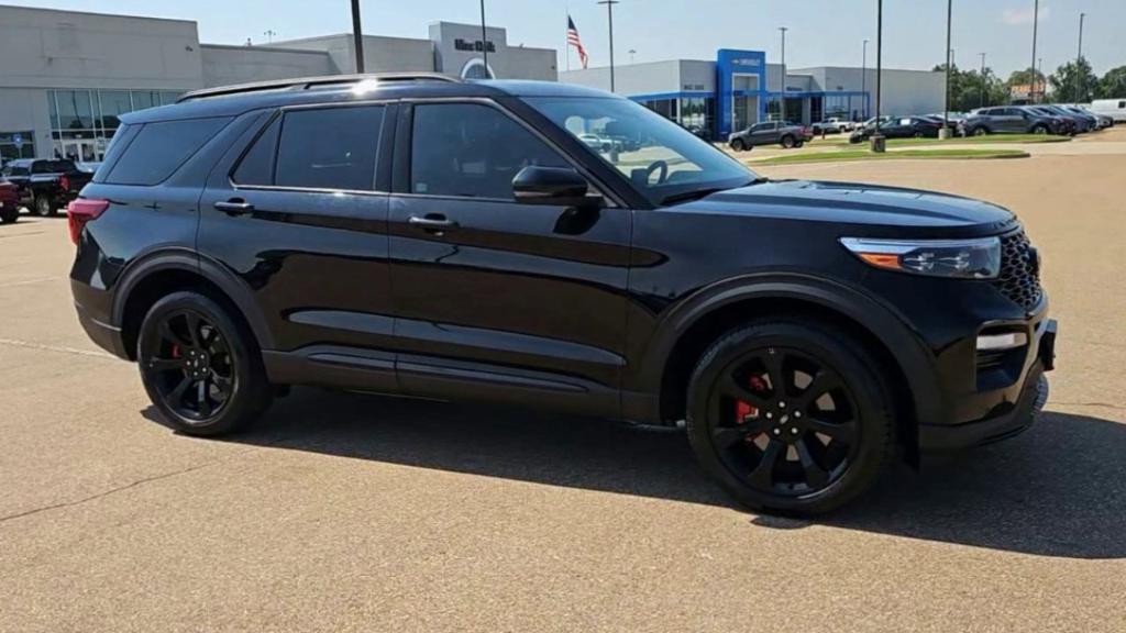 used 2023 Ford Explorer car, priced at $43,713