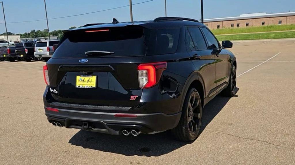 used 2023 Ford Explorer car, priced at $43,713