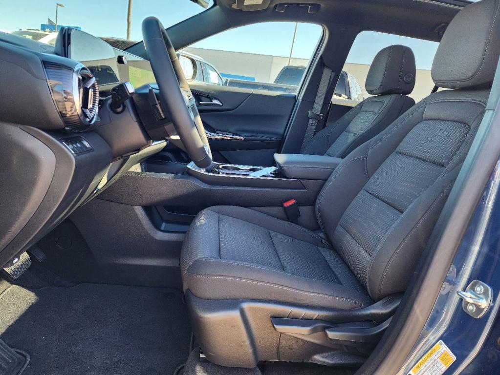 new 2025 Chevrolet Equinox car, priced at $32,630