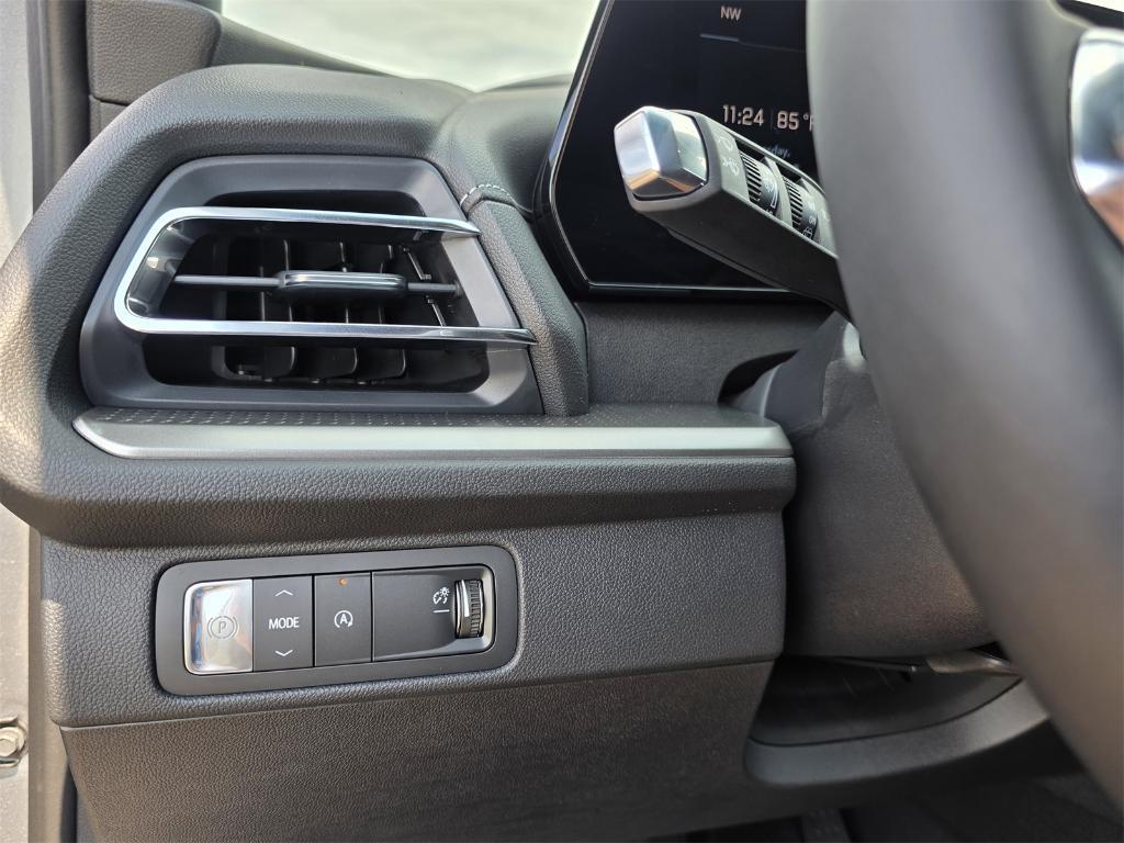 new 2026 Chevrolet Traverse car, priced at $40,987