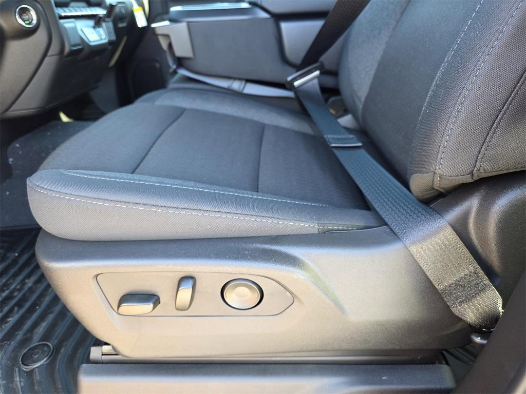 new 2026 Chevrolet Silverado 1500 car, priced at $39,876