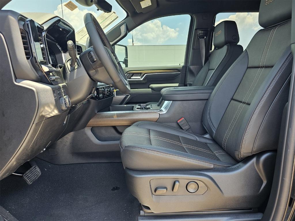 new 2025 Chevrolet Silverado 2500 car, priced at $84,550