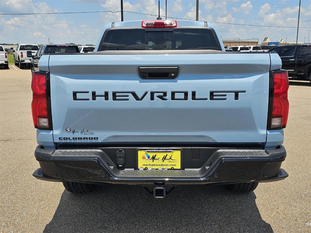 new 2025 Chevrolet Colorado car, priced at $53,049