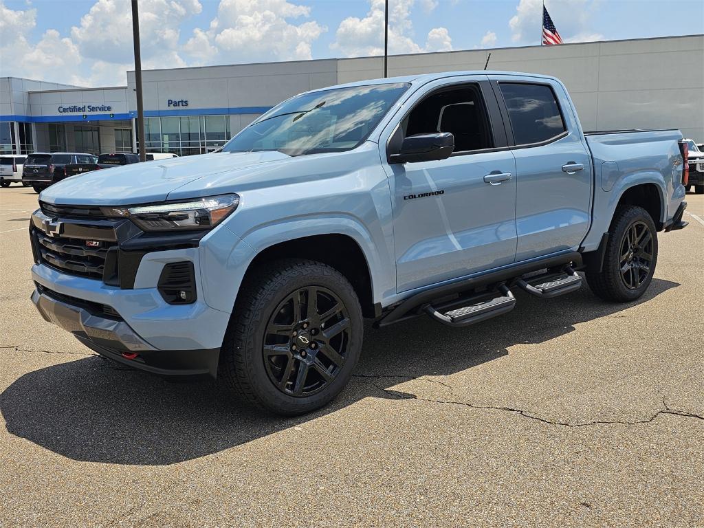 new 2025 Chevrolet Colorado car, priced at $53,049