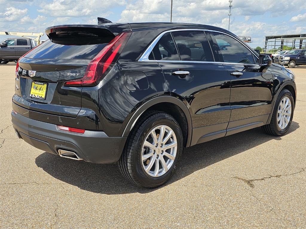 used 2021 Cadillac XT4 car, priced at $23,210