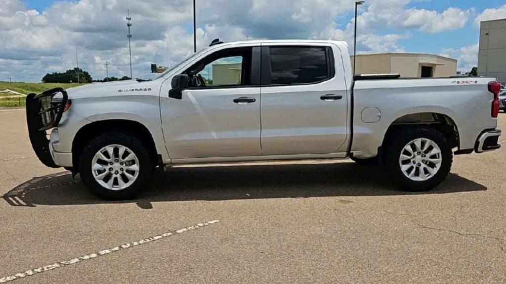 used 2022 Chevrolet Silverado 1500 car, priced at $29,258