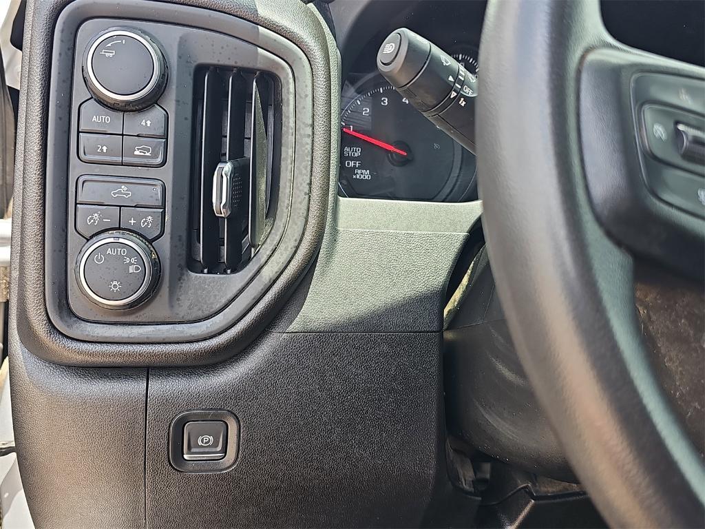 used 2022 Chevrolet Silverado 1500 car, priced at $29,258