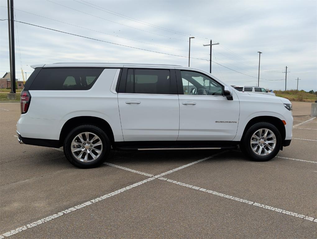 used 2023 Chevrolet Suburban car, priced at $42,905