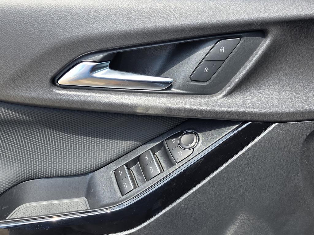 new 2026 Chevrolet Equinox car, priced at $34,321
