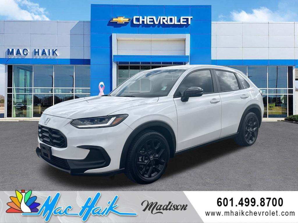 used 2024 Honda HR-V car, priced at $25,999