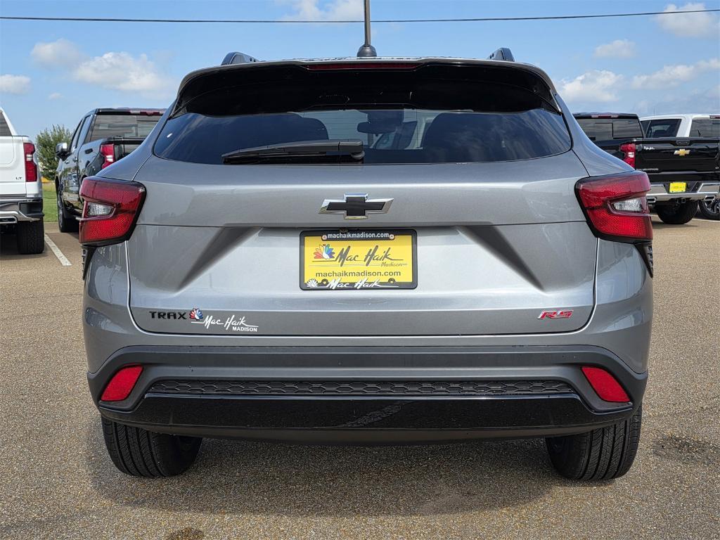 new 2025 Chevrolet Trax car, priced at $25,987