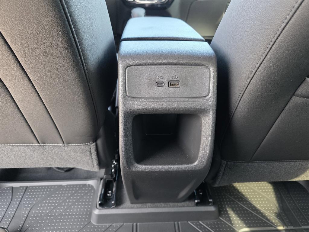 new 2025 Chevrolet Trax car, priced at $25,987